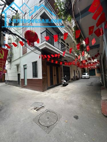 Nhà đẹp phân lô quân đội phố Vương Thừa Vũ hai mặt tiền ô tô đỗ cửa 7 tỷ - 4