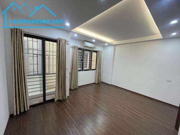 Hiếm NHÀ Ngọc Thụy 50m 5tầng giá 6tỷ 7 nhà dân xây - 1