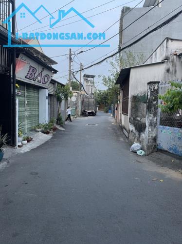 Bán nhà đường số 10, Linh Trung, xe hơi ngủ trong nhà, dòng tiền 7tr/tháng chỉ 4,8 tỷ