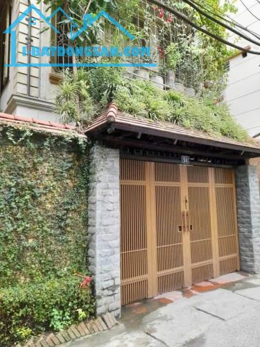 Bán Biệt thự Sân vườn Tô Ngọc Vân - 110m2 x 4T x MT 7.6m - Oto đỗ cổng - 2 thoáng - 5