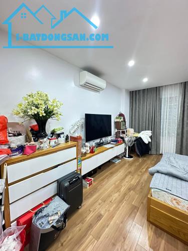 BÁN NHÀ ĐƯỜNG TRƯỜNG CHINH, PHÂN LÔ Ô TÔ TRÁNH, MỞ VĂN PHÒNG, 50M2, 5 TẦNG, GIÁ 18.3 TỶ.