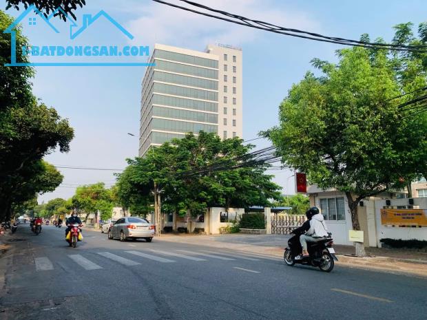 Bán Nhà DT 125M2 Mặt Tiền đường Phan Trung ( đường 5 Cũ ), ngay Trung Tâm Hành Chính Công - 1