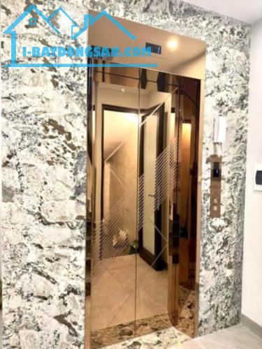 BÁN GẤP NHÀ NGỌC HÀ PHỐ VIP BA ĐÌNH MỚI KOONG THANG MÁY FULL NỘI THẤT 40M X 7 TẦNG MT 4,5M