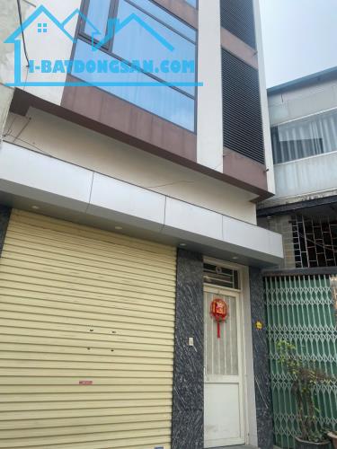 NHÀ ĐẸP PHẠM VĂN ĐỒNG 3 BƯỚC CHÂN RA ĐƯỜNG CHÍNH- VỊ TRÍ TRUNG TÂM VIU HỒ ĐẸP. - 2