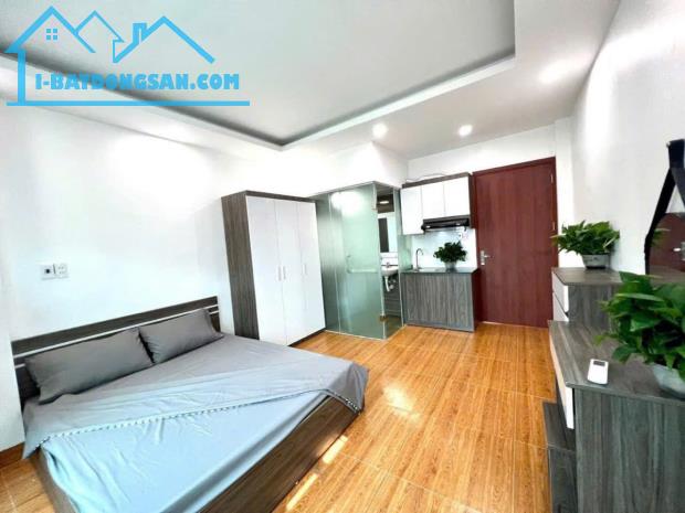 NHÀ ĐẸP PHẠM VĂN ĐỒNG 3 BƯỚC CHÂN RA ĐƯỜNG CHÍNH- VỊ TRÍ TRUNG TÂM VIU HỒ ĐẸP. - 1