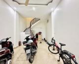 Rung chuyển. Bán nhà Bùi Xương Trạch, Thanh Xuân. 30m2 x 5T. NGÕ THÔNG. GARA. Hơn 5 Tỷ.