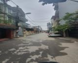 Cực gấp, ô tô đỗ cạnh, 61m2, Vạn Phúc, Đông Mỹ, giá 2.6 tỷ