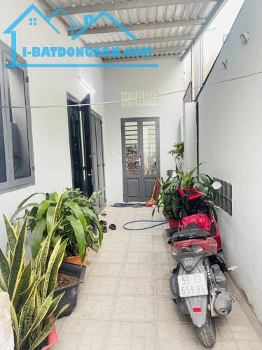 BÁN NHÀ LINH ĐÔNG, THỦ ĐỨC – 101.2M² – HẺM Ô TÔ – CHỈ VIỆC XÁCH VALI VÀO Ở! - 1