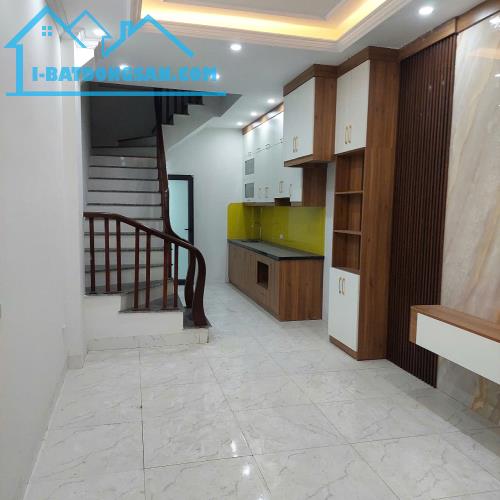 bán nhà riêng 5 tầng tân triều , triều khúc gần oto 6 tỷ 65