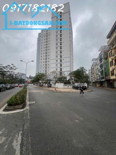 Bán siêu phẩm Cổ Linh Thạch Bàn. nhà mới 7 tầng ,full nội thất cao cấp - 2