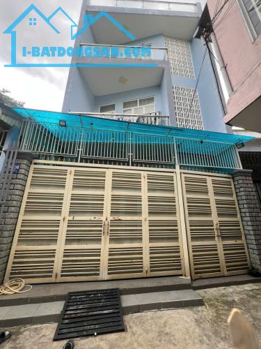 Bán nhà 1 trệt 2 lầu 76m2 thổ cư đường ô tô (P.Tân Tiến) chỉ 4 tỉ