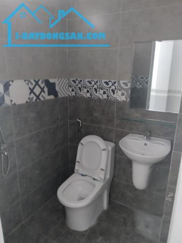 THẠNH XUÂN 43 - 1,980 TỶ- NHÀ MẶT TIỀN SÔNG - SỔ HỒNG - 3*13M - 3