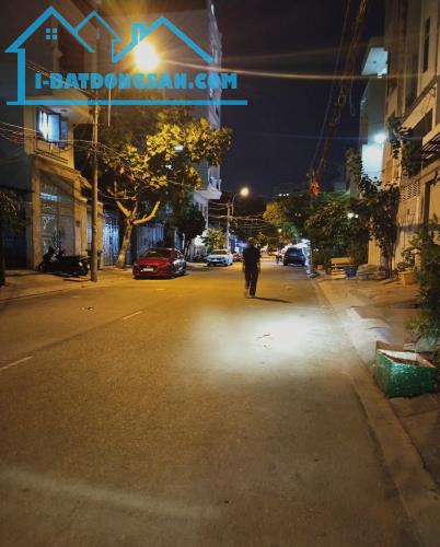Giảm hơn 1.Tỷ_Bán Nhà Quận 7_MT Đường Số P.Tân Kiểng_80M2+6Tầng BTCT,Đường 12M,Nhỉnh 17 Tỷ - 4