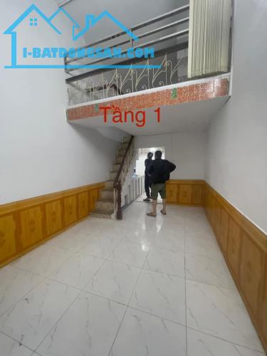 Cho thuê nhà ngõ phố Tôn Đức Thắng Đống Đa 22m x 4 tầng, giá 8tr/tháng