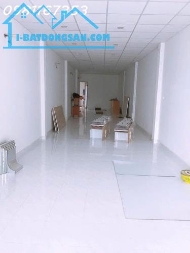 Cho thuê nhà nguyên căn mặt tiền đường Lã Xuân Oai phường Long Trường, Quận 9, TP Hồ Chí - 1