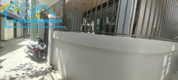 ♥ Nhà 2 mặt Kiệt Lê Đình Lý, 70m2, 2 tầng đẹp thoáng, ở ngay, 3.5x tỷ - 1