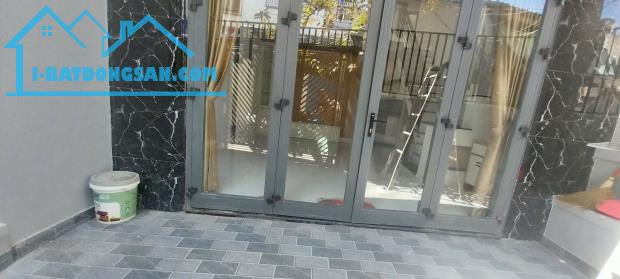 ♥ Nhà 2 mặt Kiệt Lê Đình Lý, 70m2, 2 tầng đẹp thoáng, ở ngay, 3.5x tỷ - 2