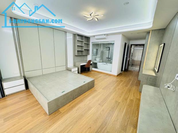 NHÀ NGUYỄN VĂN CỪ 50M, 7T, MT4.5M, THANG MÁY, NGÕ TO HƠN PHỐ, 4 Ô TÔ TRÁNH, THÔNG TỨ PHÍA. - 5
