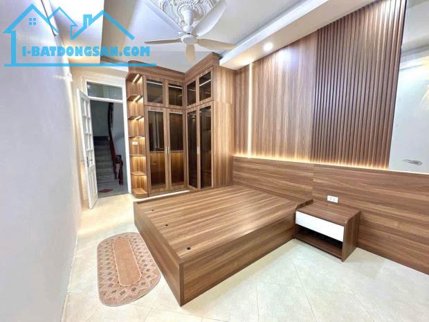 HIẾM!! BÁN NHÀ BỒ ĐỀ 40M2* 5 TẦNG* 8.9 TỶ, FULL NỘI THẤT, VIEW HỒ BỒ ĐỀ. - 1