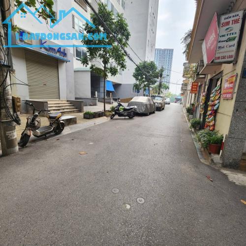 Nhà Ngọc Thuỵ Long Biên 52m 4 tầng giá 9.5 tỷ ngõ ô tô rộng, 10m ra ô tô tránh