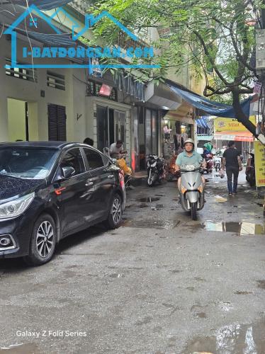 LÔ GÓC - NGUYỄN PHÚC LAI -ĐỐNG ĐA - NỞ HẬU ĐẸP - Ô TÔ TRÁNH - 20 TỶ