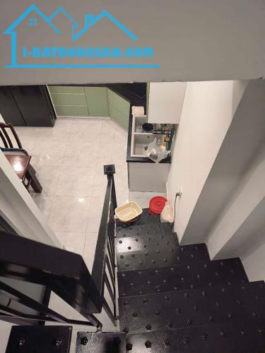 CẦN BÁN: NHÀ ĐẸP 110M2 - TRUNG TÂM THỦ ĐỨC (Q9) - LÊ VĂN VIỆT - 5,7 T (TL) - 4