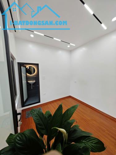 Bán nhà đẹp Phố Cầu Giấy, 4 tầng x 35m2, sổ đỏ vuông đẹp mua ngay - 4