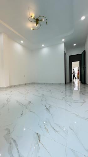 DƯƠNG BÁ TRẠC F2,Q8. Nhà mới ở ngay 66m2 (4x17) - 3 tầng - 3PN. HXH 7 chỗ, nhỉnh 9 tỷ - 1