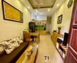 Cho thuê nhà riêng Ngọc Thụy 30m2 5 tầng 3 ngủ oto đỗ cách nhà 5m giá 10tr.