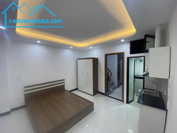 CCMN 8 TẦNG YÊN XÁ - THANG MÁY - 14 PHÒNG KHÉP KÍN - DOANH THU GẦN 60TR/THÁNG - 9.8 TỶ - 4