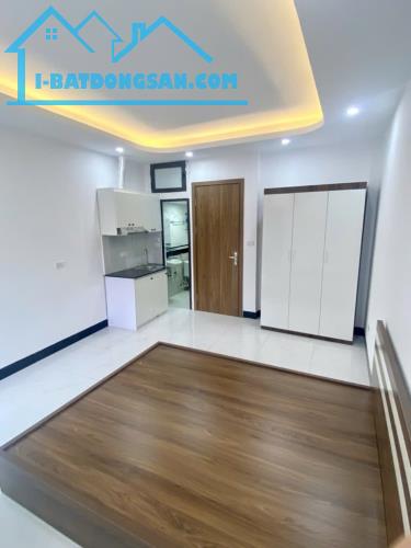 CCMN 8 TẦNG YÊN XÁ - THANG MÁY - 14 PHÒNG KHÉP KÍN - DOANH THU GẦN 60TR/THÁNG - 9.8 TỶ