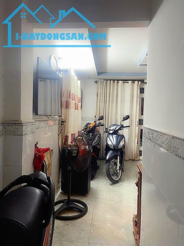 Thơm nhà Đường Số 2 ngay khu dân cư Vĩnh Lộc 70m2 ,2 Tầng hẻm xe hơi Nhỉnh 2 tỷ - 1