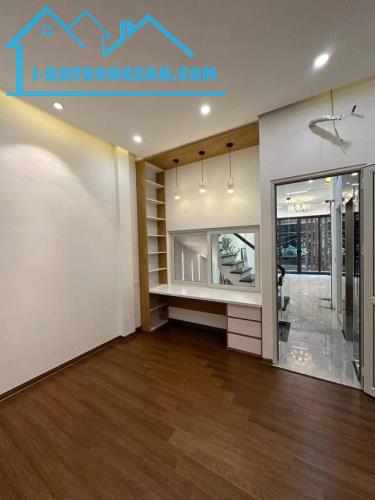 NHÀ ĐẸP  MỚI  57M2*4T LÊ TRỌNG TẤN, GARA, MẶT TIỀN RỘNG - 3