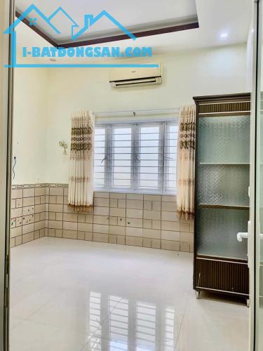 # Nhà Trưng Nữ Vương kiệt khá thẳng, 37m2, 2 tầng 2 mê đúc cứng, tâm huyết, 2.55 tỷ - 3