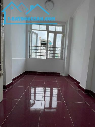 Bán Gấp Nhà HXH Hai Bà Trưng 72m2(6x12) 4 Tầng Chỉ 13.9 Phường 8 Quận 3