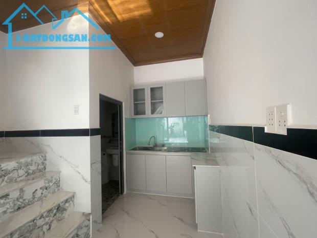 2.X TỶ - SỔ HỒNG RIÊNG - XÁCH VALI Ở LIỀN - 2 TẦNG, 2 PN - HOÀN CÔNG - HỖ TRỢ VAY BANK - H - 4