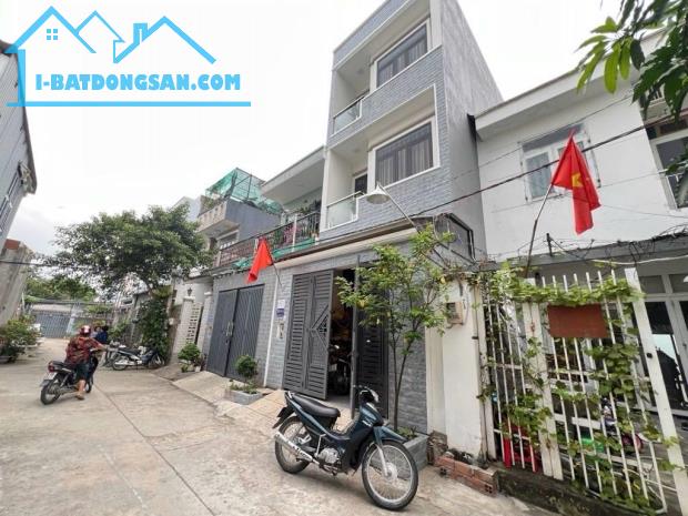 Cực chắc chắn NHÀ ĐÚC 4 TẦNG, HXH, SHR, ngay Kho Bạc Đường LÒ LU, Tp. TĐ – Chỉ 5,2 TỶ. LH - 4
