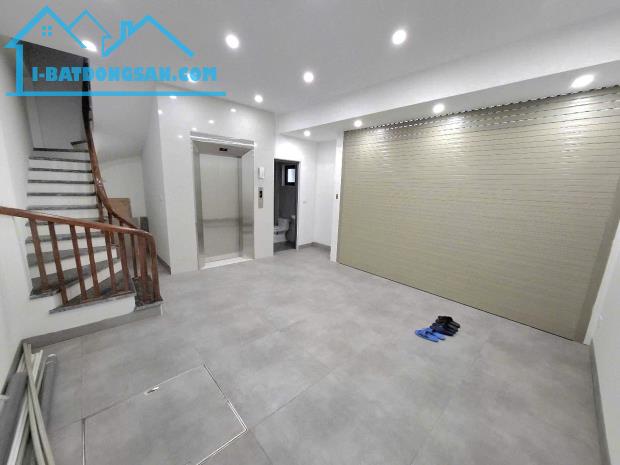 Nhà 6T thang máy Phố Trạm 40m2, lô góc, ôtô cách 20m, 10 tỷ Long Biên - 4