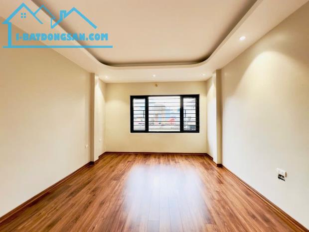 BÁN NHÀ THẠCH BÀN – CẠNH KHU NHÀ Ở QUÂN ĐỘI– TIỆN ÍCH NGẬP TRÀN - 66M2 GIÁ 6,7 TỶ - 1