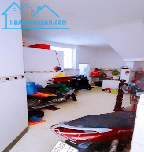 Bán nhà QUẬN 10, hẻm Cách Mạng Tháng Tám, 4 tầng, 7.2 x 11 m, Giá 15.4 tỷ - 1