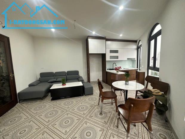 👉NHÀ NGỌC THỤY 43m2  5tầng  giá 8.6tỷ    👉2 MẶT NGÕ THOÁNG- FULL NỘI THẤT - TRƯỚC NHÀ Ô - 1