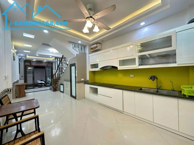 BÁN NHÀ BỒ ĐỀ, LONG BIÊN, NGÕ THÔNG, 5 NGỦ, GẦN TRƯỜNG QUỐC TẾ  NHỈNH 7.7 TỶ - 2