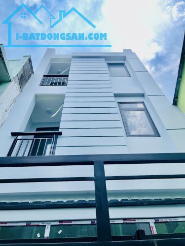 🏠 Âu Dương Lân P3 - Q8, nở hậu 5m - 66 m2- 2 lầu ( 4.5 * 15 ) giá 6.69 tỉ. TL - 4