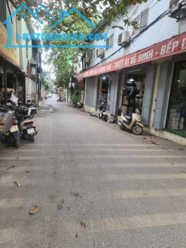 BÁN NHÀ ĐẸP - Ở LUÔN - NGỌC HỒI - Ô TÔ ĐỖ CỬA - SỔ ĐỎ - 6.75 Tỷ - 2