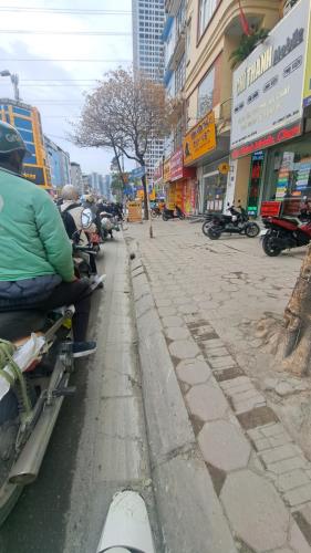 BÁN NHÀ DÂN XÂY - PHÂN LÔ - VẠN PHÚC - GẦN HIMLAM - Ô TÔ DỪNG ĐỖ - KD. - 5