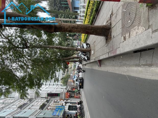 BÁN ĐẤT Ở THỔ CƯ 432M2 - LẠC LONG QUÂN - TÂY HỒ - GIÁ CHỈ 439 TRIỆU - SỔ ĐỎ - 3