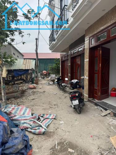 Bán nhà 4 tầng khúc thuỷ, cự khê, ngay sát kdt thanh hà 0985.136.293