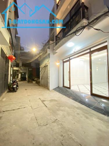 Cần bán nhà Thanh Trì . Cần bán nhanh 5 tầng 86m2.THANG MÁY Ô NGỦ TRONG NHÀ - 1