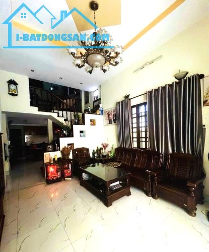 NHÀ BÁN GIẢM CHÀO, P.4, GÒ VẤP. DT 81M2-3TẦNG BTCT - GIÁ 6.9 TỶ TL