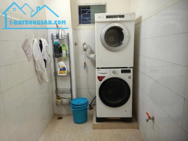 Bán Nhà Quán Thánh. Ba Đình. DT 131m2. MT 6,8m. 4 Tầng. Giá 43 Tỷ. - 2